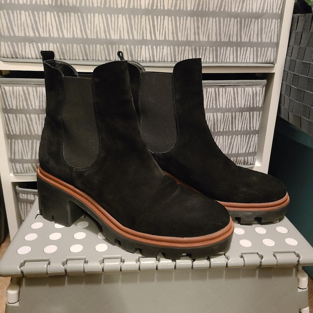 Leather Suede Black Boot size 9.5 Antonio de Facia